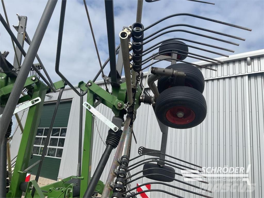 Fendt FORMER 880 Karhottimet