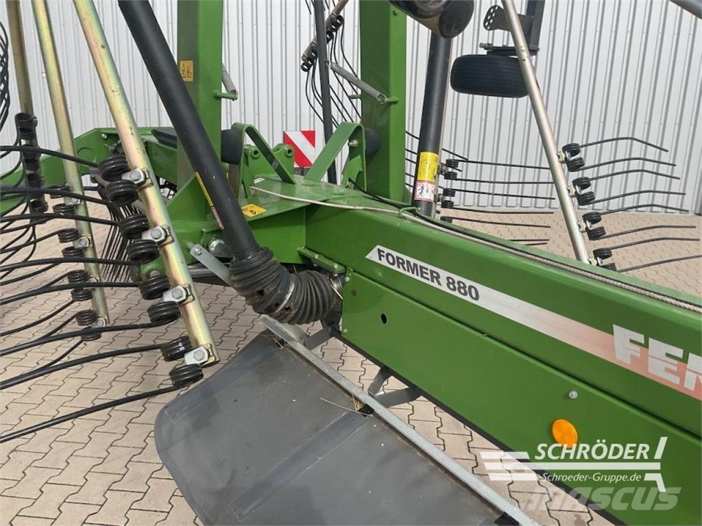 Fendt FORMER 880 Karhottimet