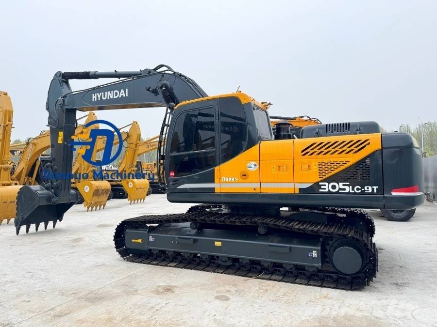 Hyundai R305LC-9T Гусеничні екскаватори