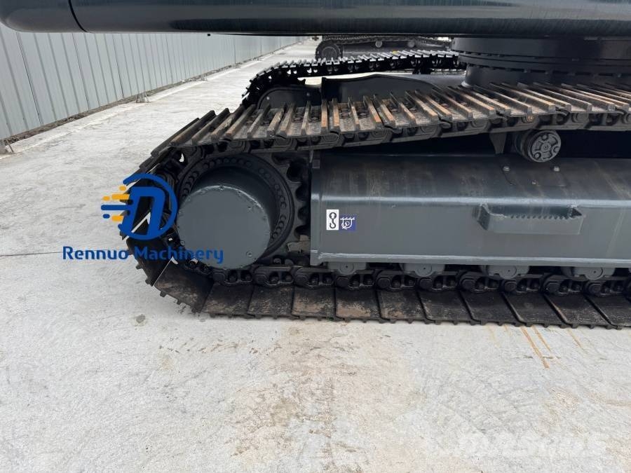 Hyundai R305LC-9T Гусеничні екскаватори