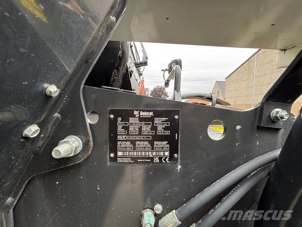 Bobcat T36.120 農業用伸縮臂裝載機
