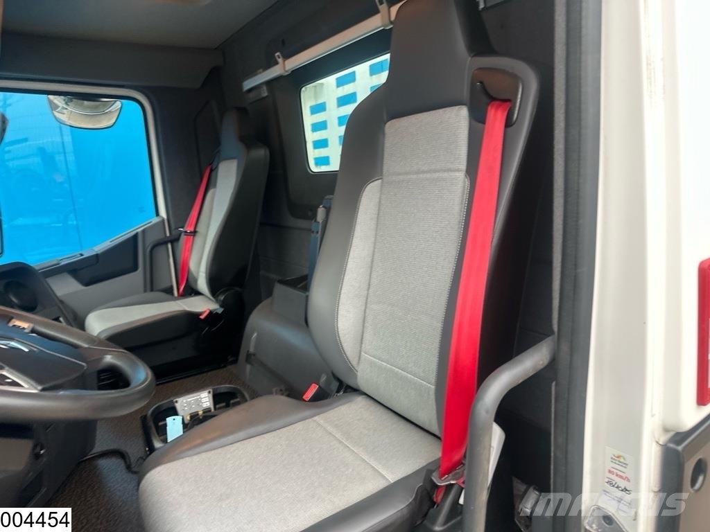 Renault C 430 EURO 6, 8x4, Palfinger, Remote Platformas/izkraušana no sāniem