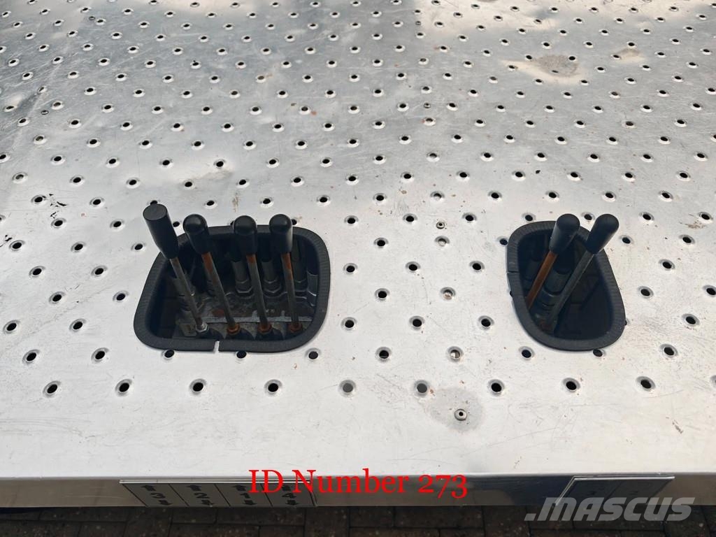 Nissan Cabstar 35.13 NT400 Multitel MX 250 Auto hoogwerkers