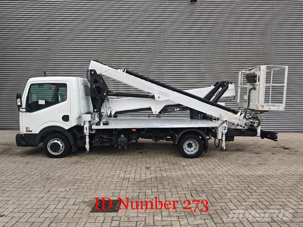 Nissan Cabstar 35.13 NT400 Multitel MX 250 Auto korvtõstukid