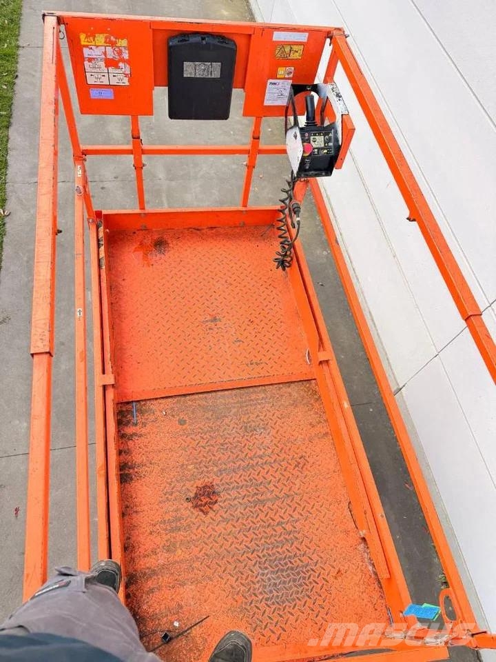 JLG 10 RS 剪叉式升降机