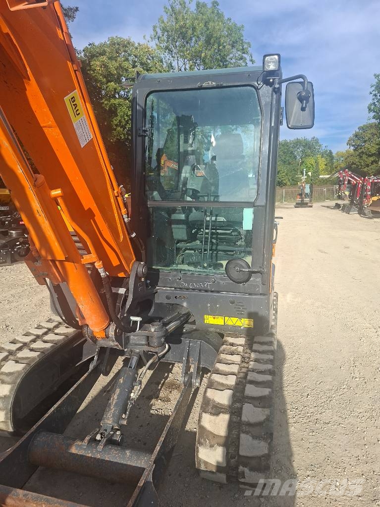 Doosan Kompaktbagger DX 63-3 Raupenbagger