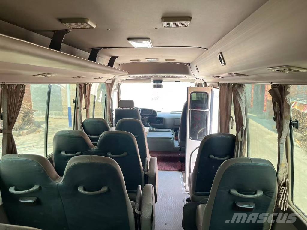 Toyota Coaster Bus Mikroautobusai