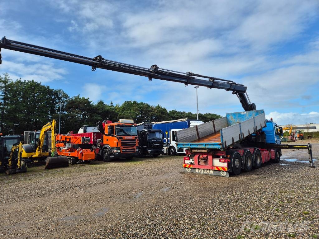 Volvo FM 500 8x4/4 // HIAB 244 EP-5 HIPRO // 3 way tip 크레인 트럭
