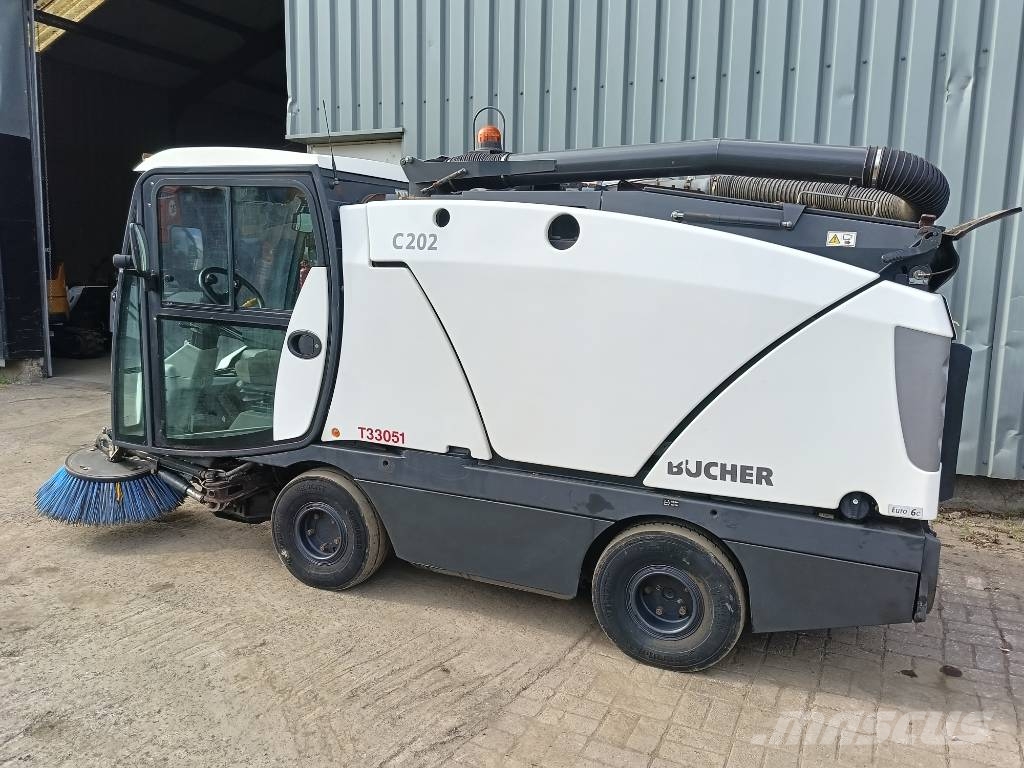 Bucher CityCat 2020 XL C202 sweeper veegmachine bezem vac Kehrer