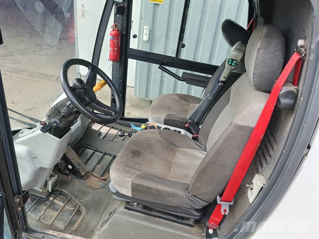 Bucher CityCat 2020 XL C202 sweeper veegmachine bezem vac Kehrer