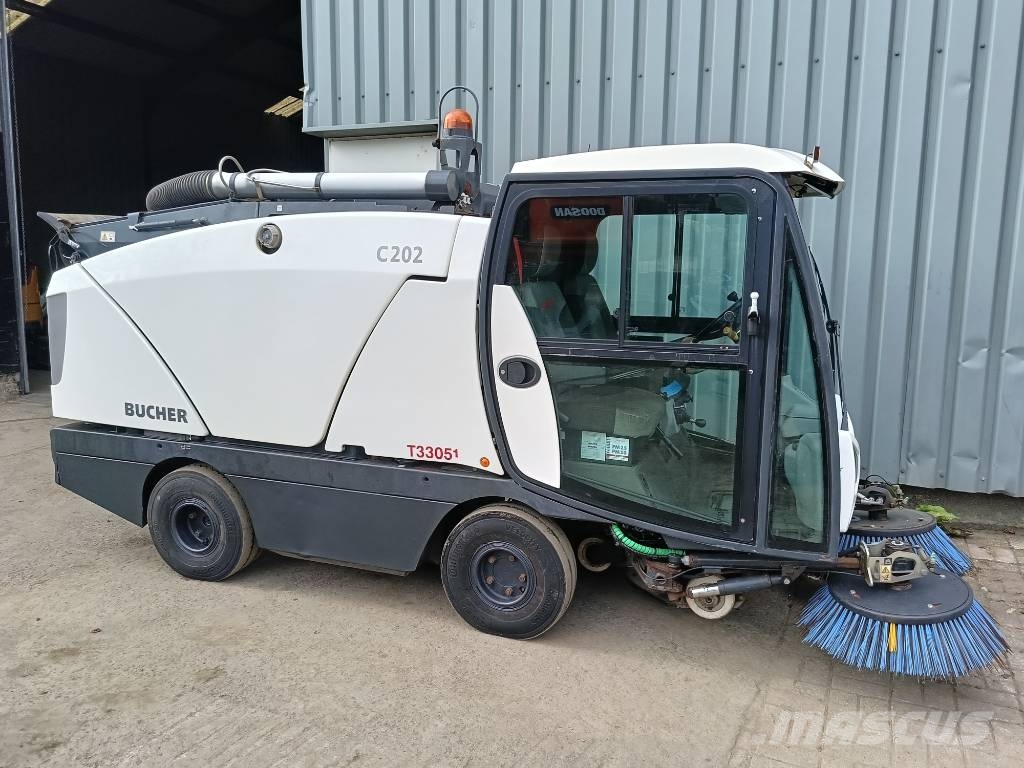 Bucher CityCat 2020 XL C202 sweeper veegmachine bezem vac Kehrer