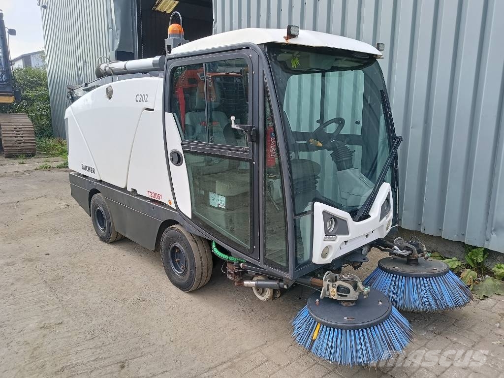 Bucher CityCat 2020 XL C202 sweeper veegmachine bezem vac Kehrer