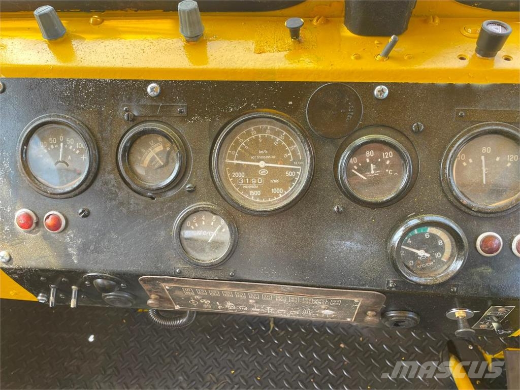 Kirovets K 701 V12 拖拉机/农用车