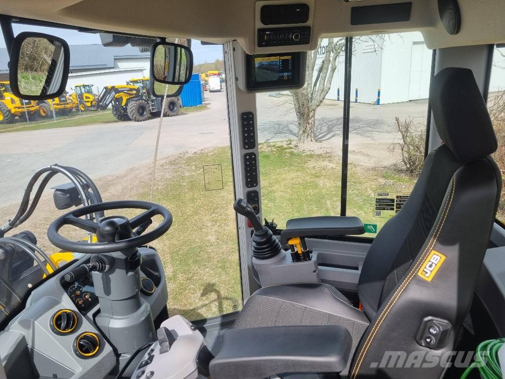 JCB 427 Nordic Edition med spakstyrning Cargadoras sobre ruedas