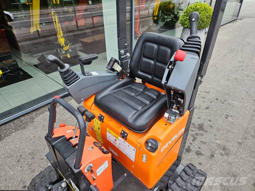 Develon DX 10 Z Mini excavators < 7t