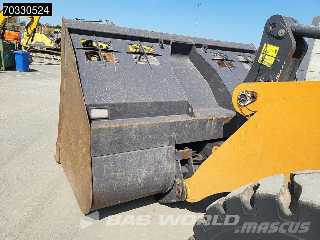 CASE 921 G HIGH TIP BUCKET Wielladers