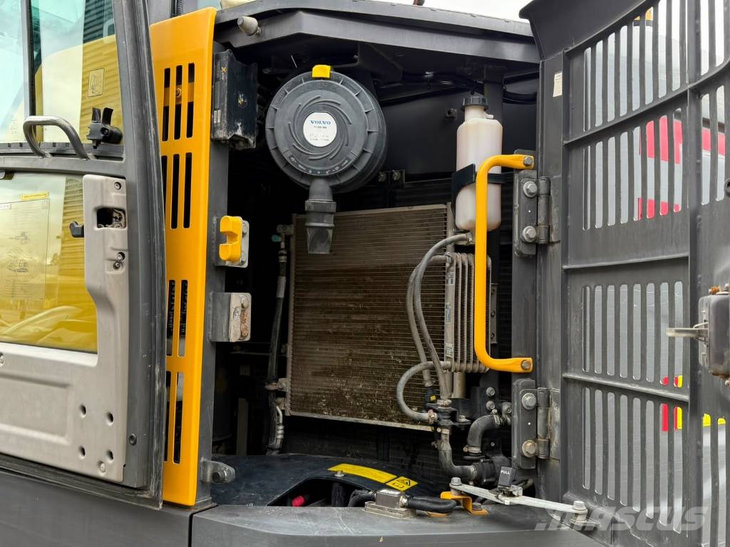 Volvo ECR 235 EL / Novatron 3D / Rasvari / PA-Lämmitin / Roomikekskavaatorid