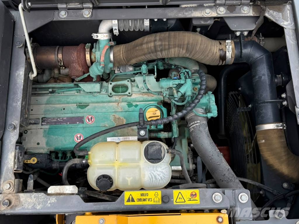 Volvo ECR 235 EL / Novatron 3D / Rasvari / PA-Lämmitin / Roomikekskavaatorid