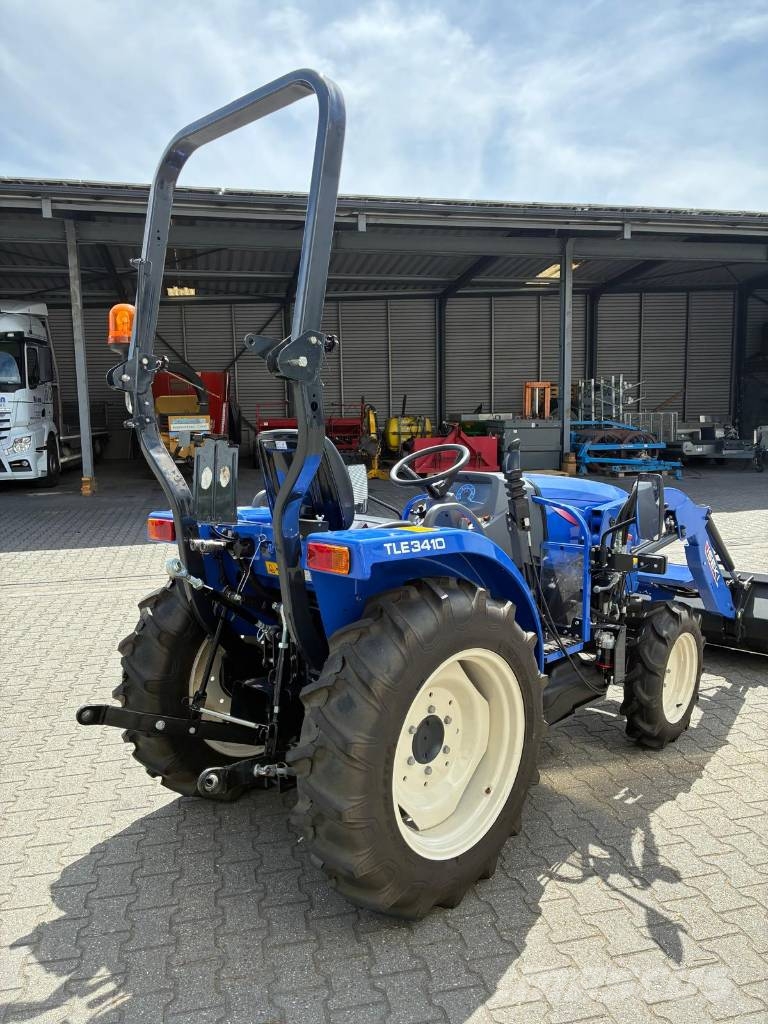 Iseki TLE 3410 HST met voorlader Tractores
