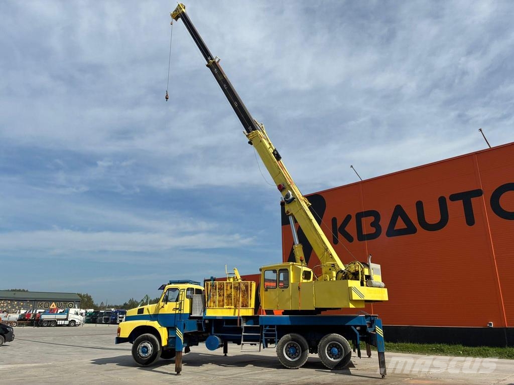 Volvo N 10 6x4 BJÖRNKRANAR C 1601 / 20 TON / BOOM 26,2 + 其他升降機械