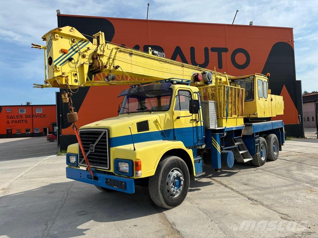 Volvo N 10 6x4 BJÖRNKRANAR C 1601 / 20 TON / BOOM 26,2 + 其他升降機械