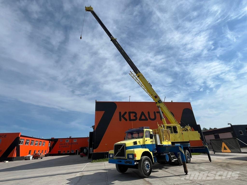 Volvo N 10 6x4 BJÖRNKRANAR C 1601 / 20 TON / BOOM 26,2 + 其他升降機械