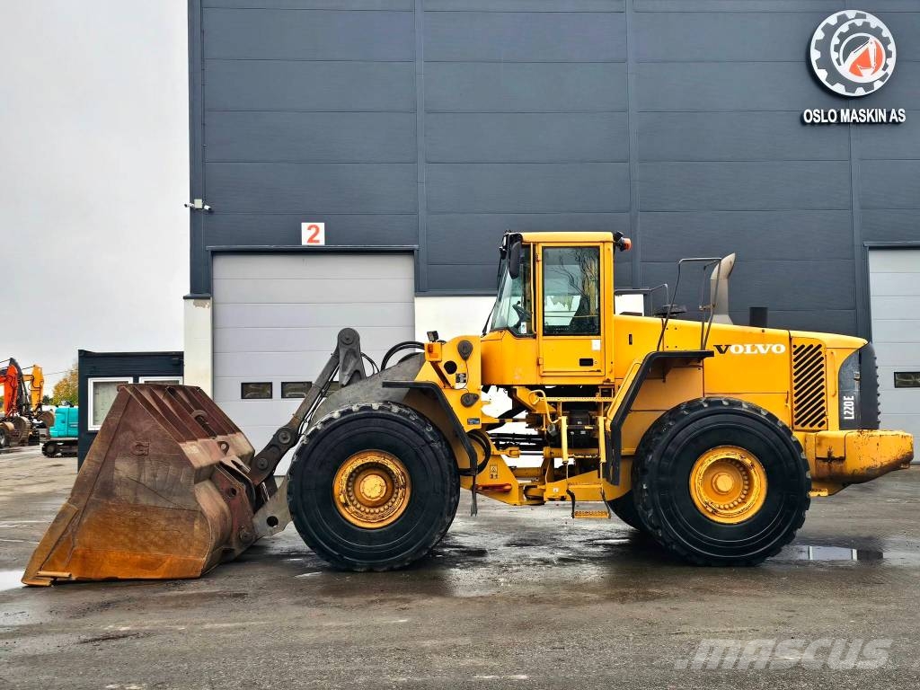 Volvo L 220 E Rataslaadurid
