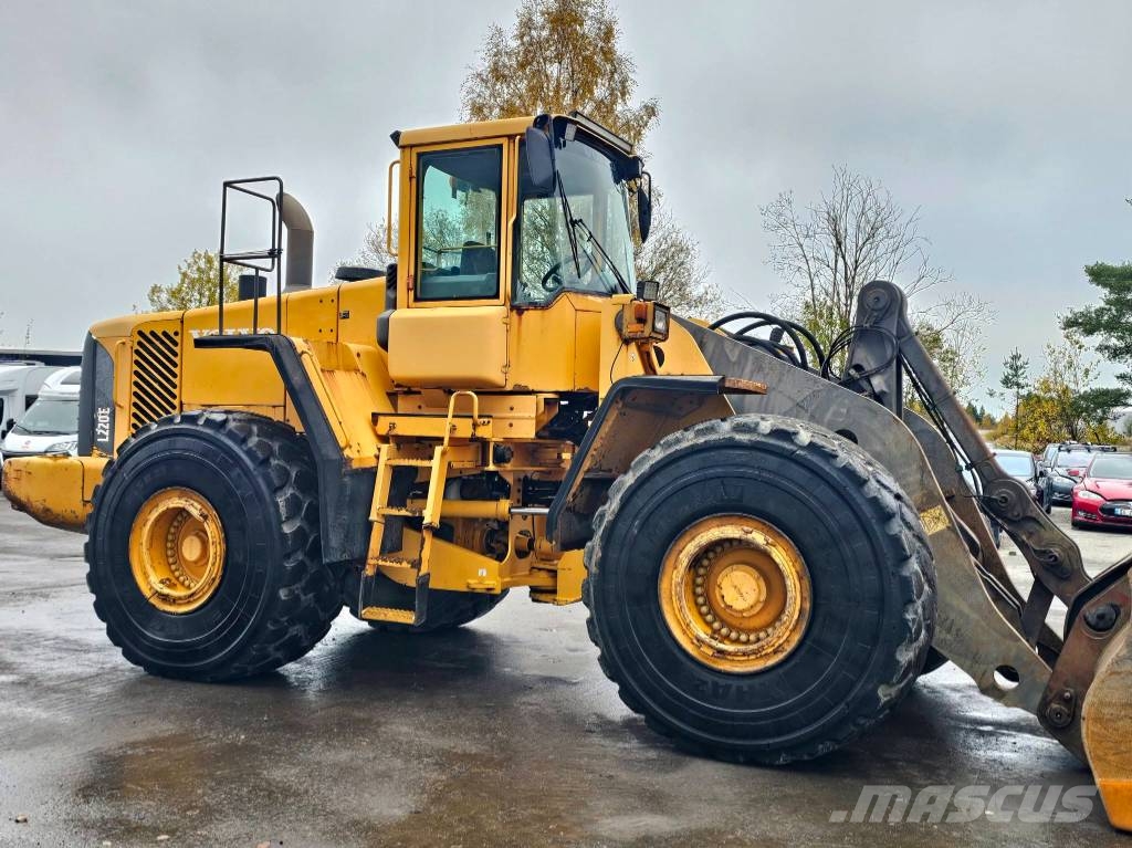 Volvo L 220 E Rataslaadurid