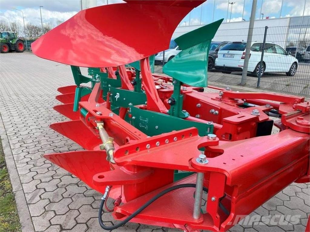 Kverneland 3300S-100 VARIO 5 SCHAR コンベンショナルプラウ