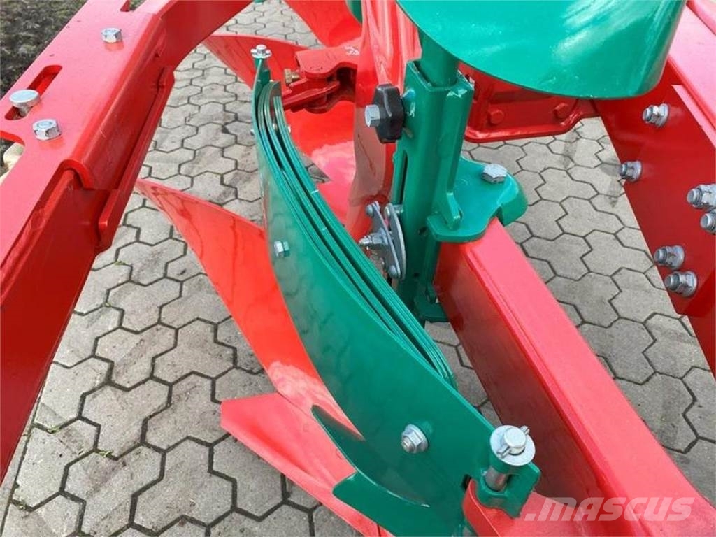 Kverneland 3300S-100 VARIO 5 SCHAR コンベンショナルプラウ