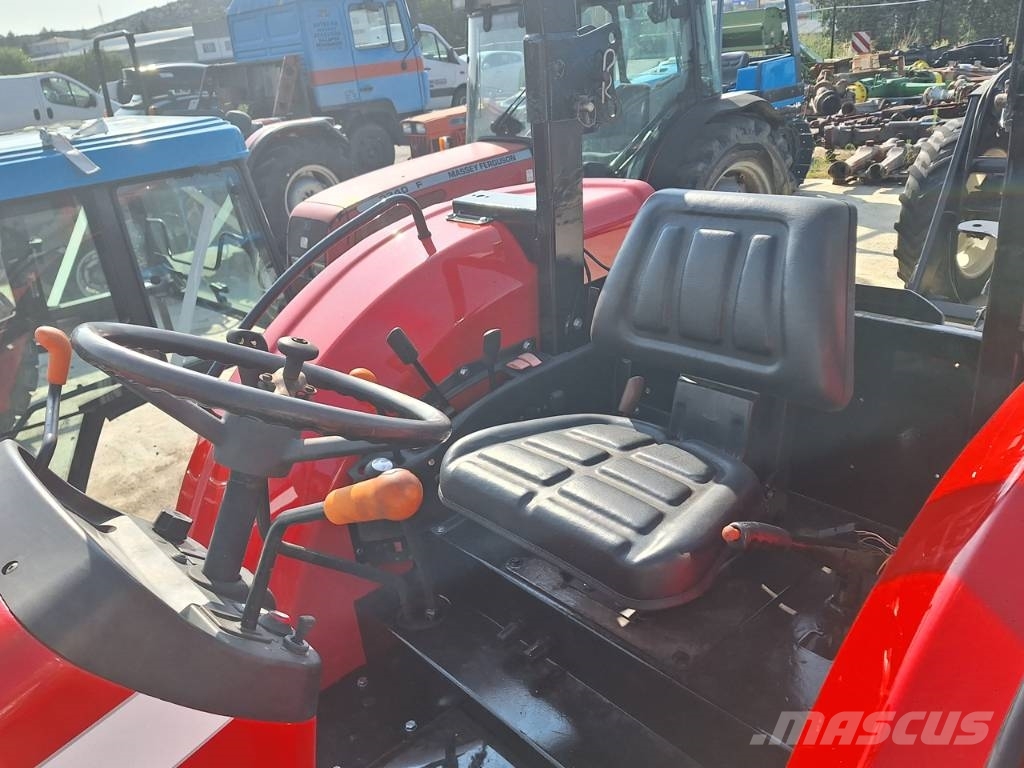 Massey Ferguson 3650 トラクター