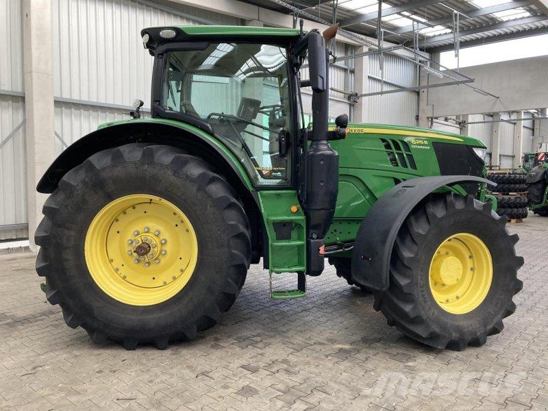 John Deere 6215R Tratores Agrícolas usados