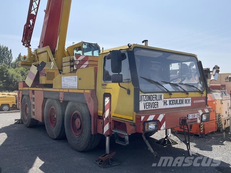 Liebherr LTM 1050 / 1 Grúas autopropulsadas