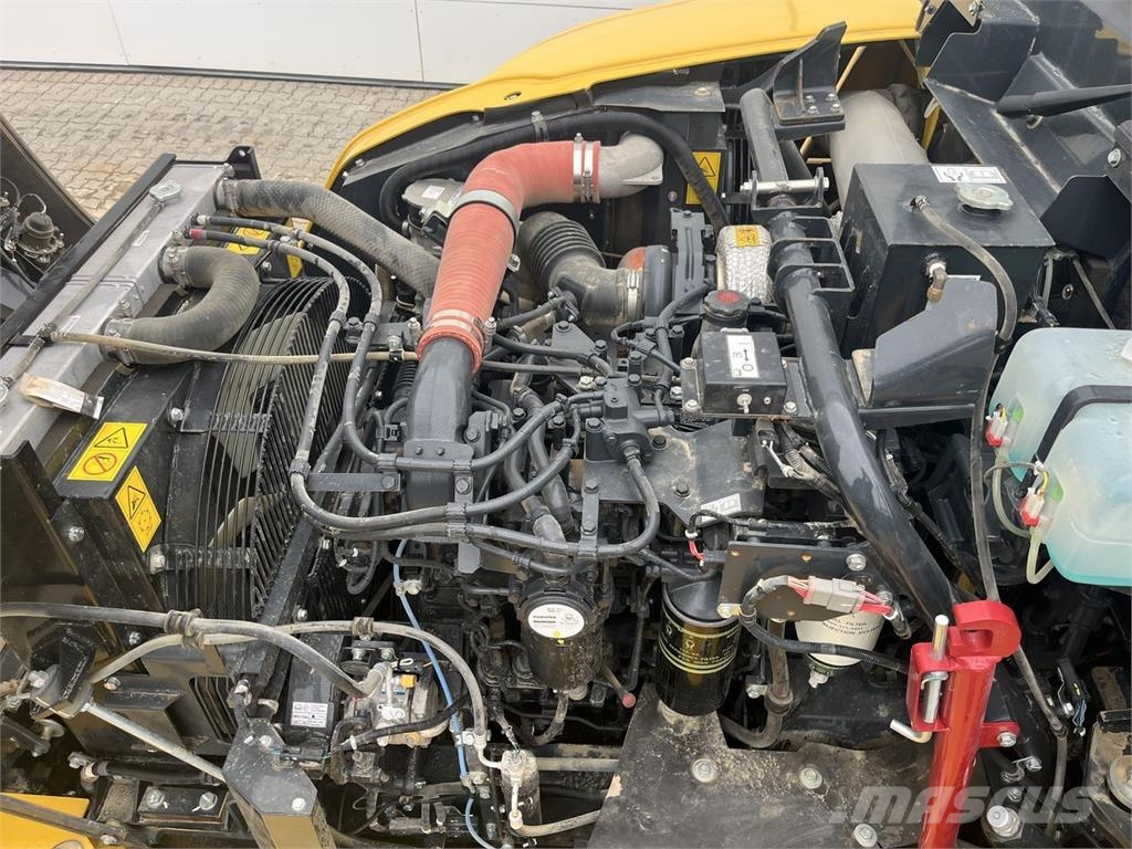 Komatsu HM300-5EO عربات نقل قلابة للمواقع
