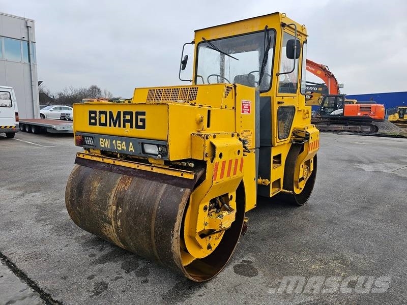 Bomag BW 154 AD Divvalču grunts veltņi