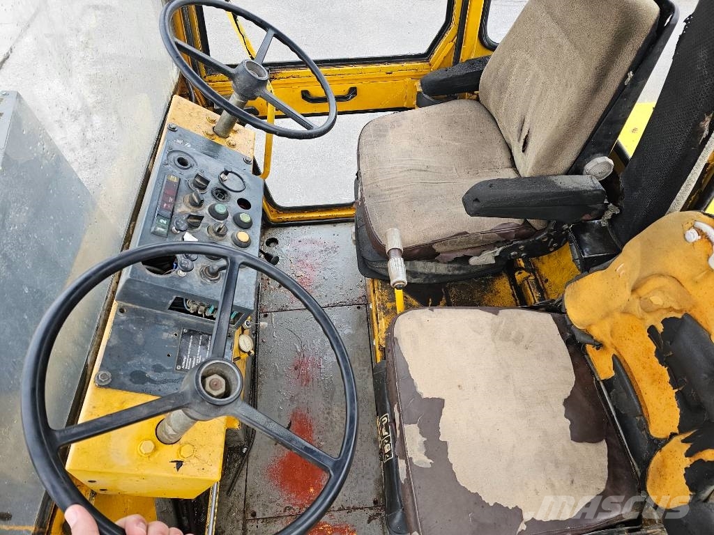 Bomag BW 154 AD Divvalču grunts veltņi