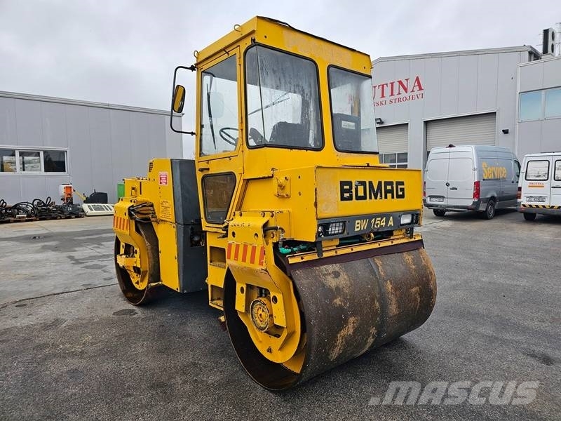 Bomag BW 154 AD Divvalču grunts veltņi