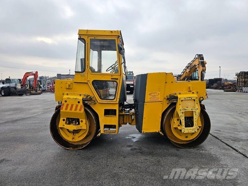 Bomag BW 154 AD Divvalču grunts veltņi