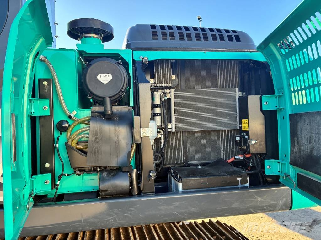 Kobelco SK210LC-11E Kāpurķēžu ekskavatori