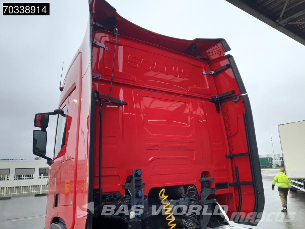 Scania R460 4X2 Retarder 2xTanks ACC Sattelzugmaschinen