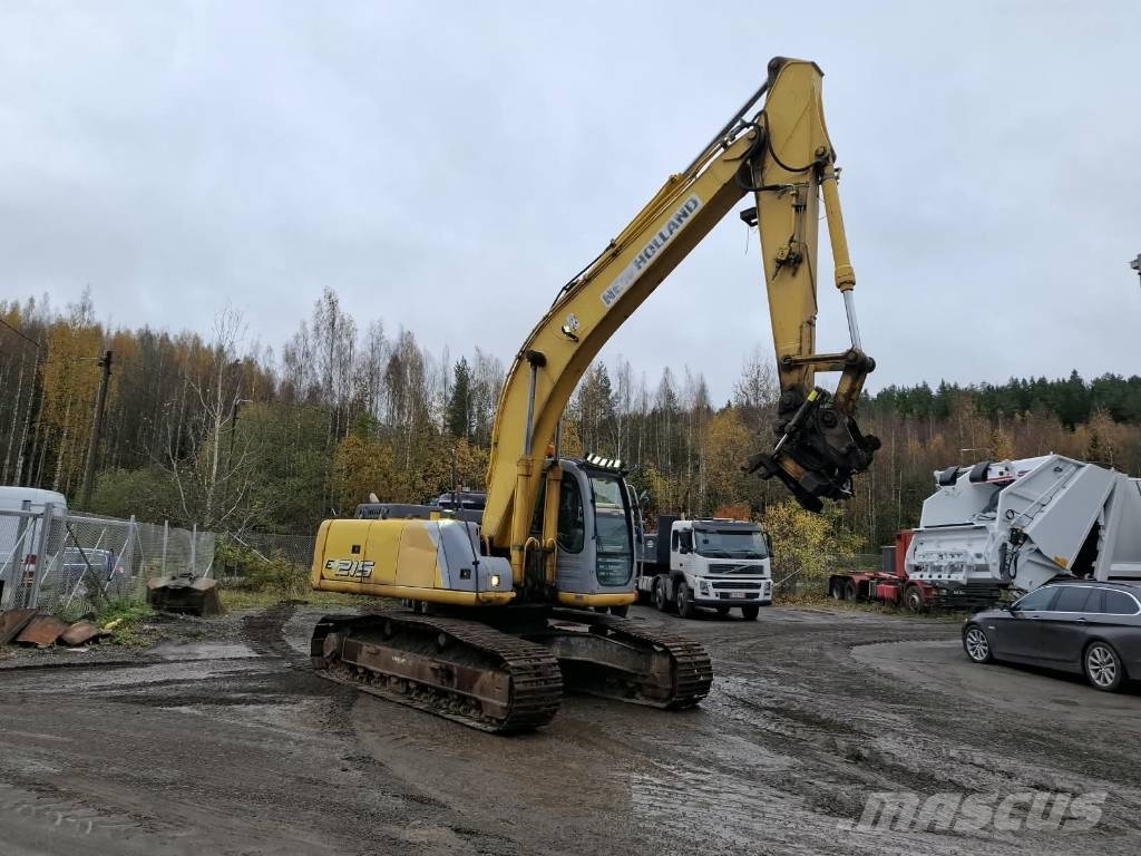 New Holland E 215 Raupenbagger