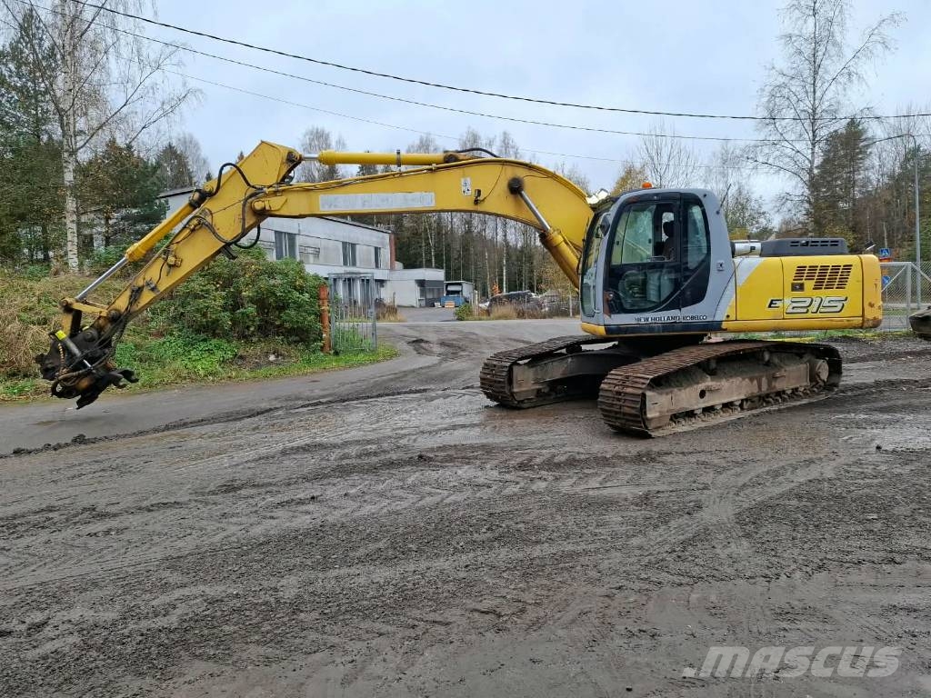 New Holland E 215 Raupenbagger