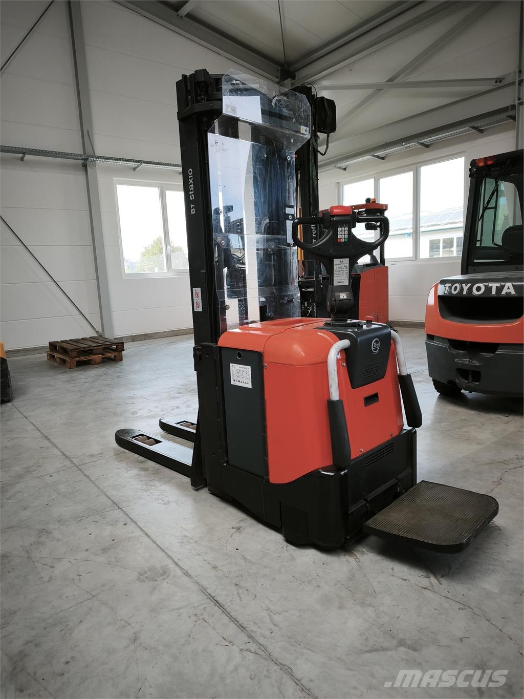 BT SPE 160 L Samopogonski ročni viličarji