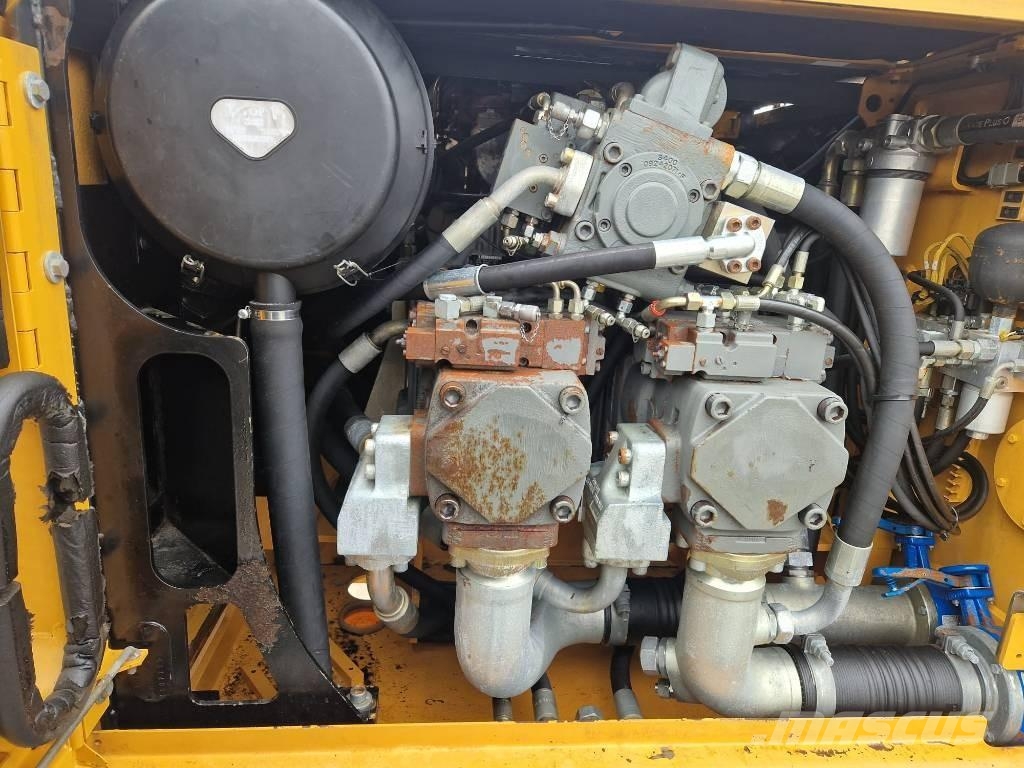 Liebherr R954C EW 工业挖掘机