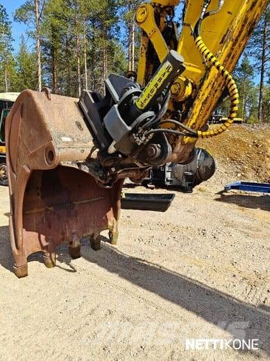 Komatsu 290 LC-8 Bageri gusjeničari