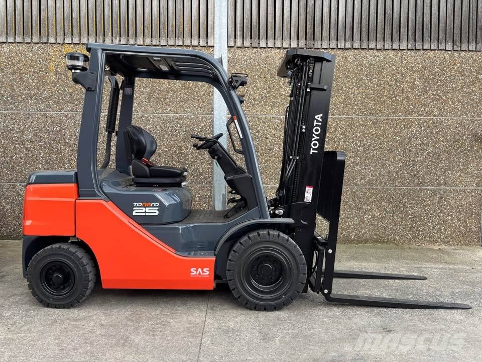 Toyota 52-8 FDF25 Dīzeļa autoiekrāvēji
