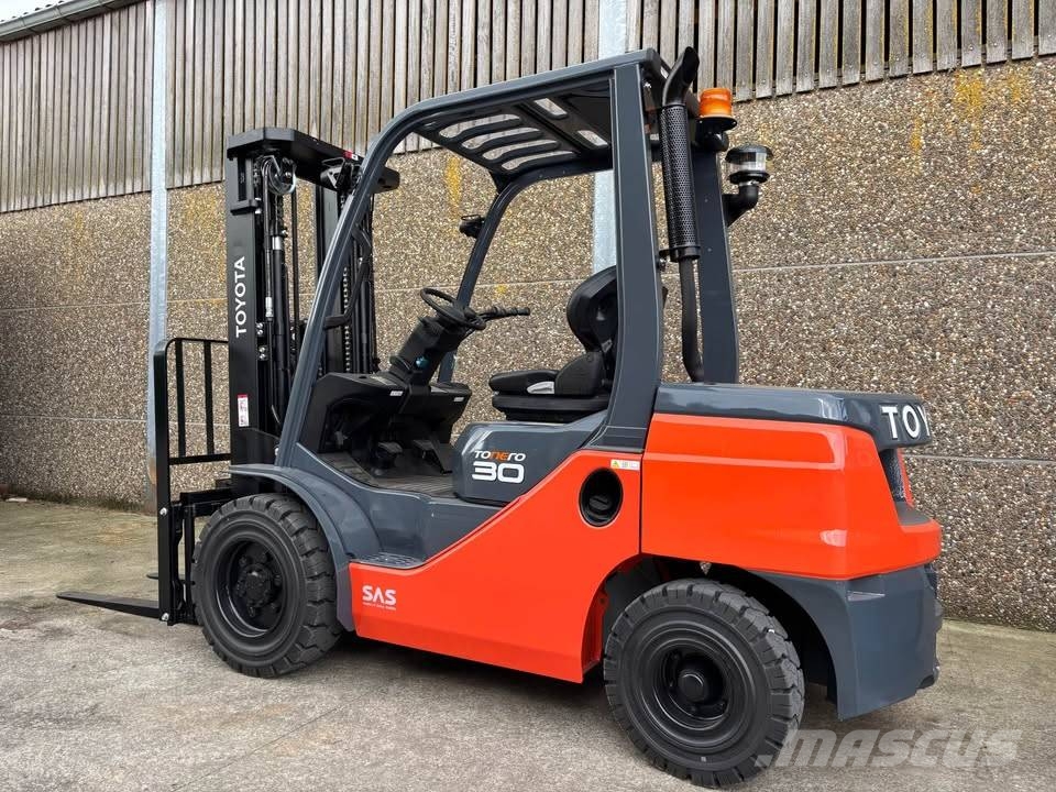 Toyota 52-8 FDF25 Dīzeļa autoiekrāvēji