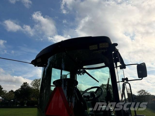 Yanmar V 100-5 Kolesni nakladalci