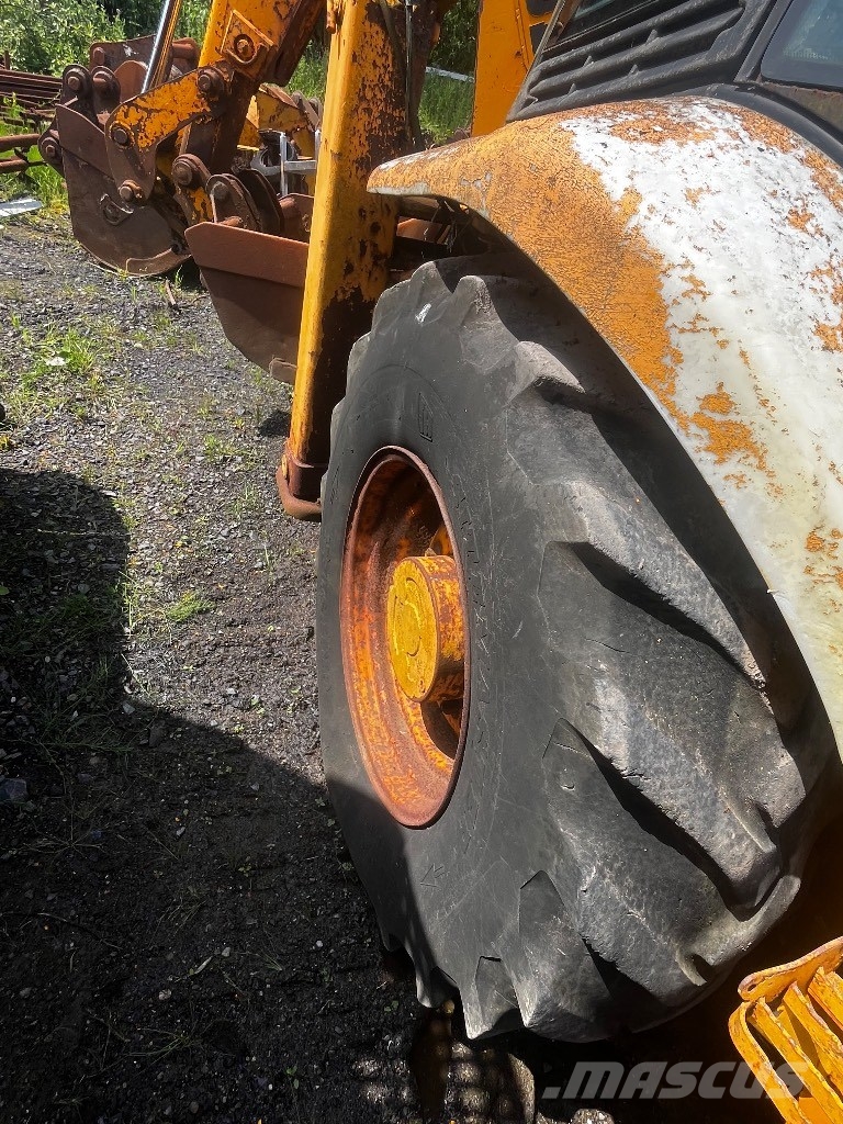 JCB 3 CX Rovokopači