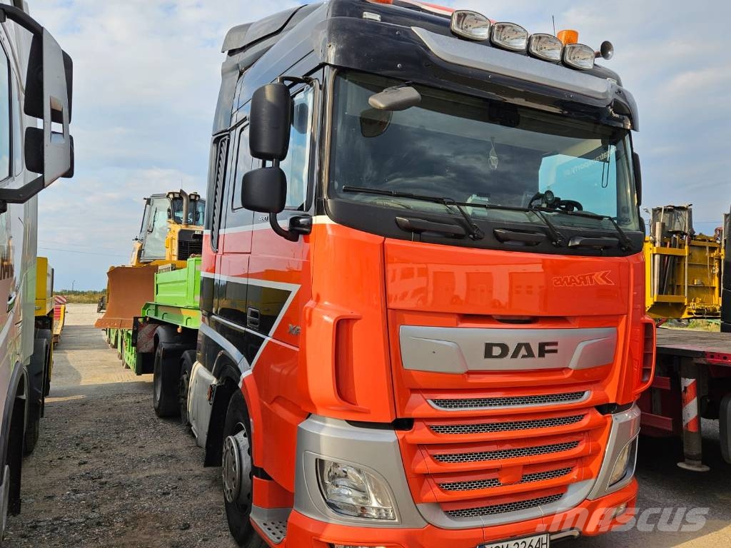 DAF XF 530 6x2 boogie 628000km Влекачи